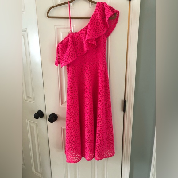 Lilly Pulitzer Callisto Lace Pink Dress - Size 0 - Picture 6 of 8
